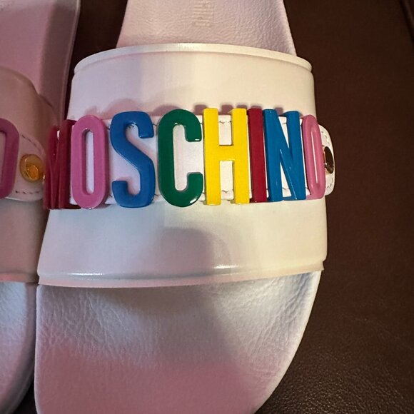 Moschino Multicolor Logo Slides - Picture 3 of 13
